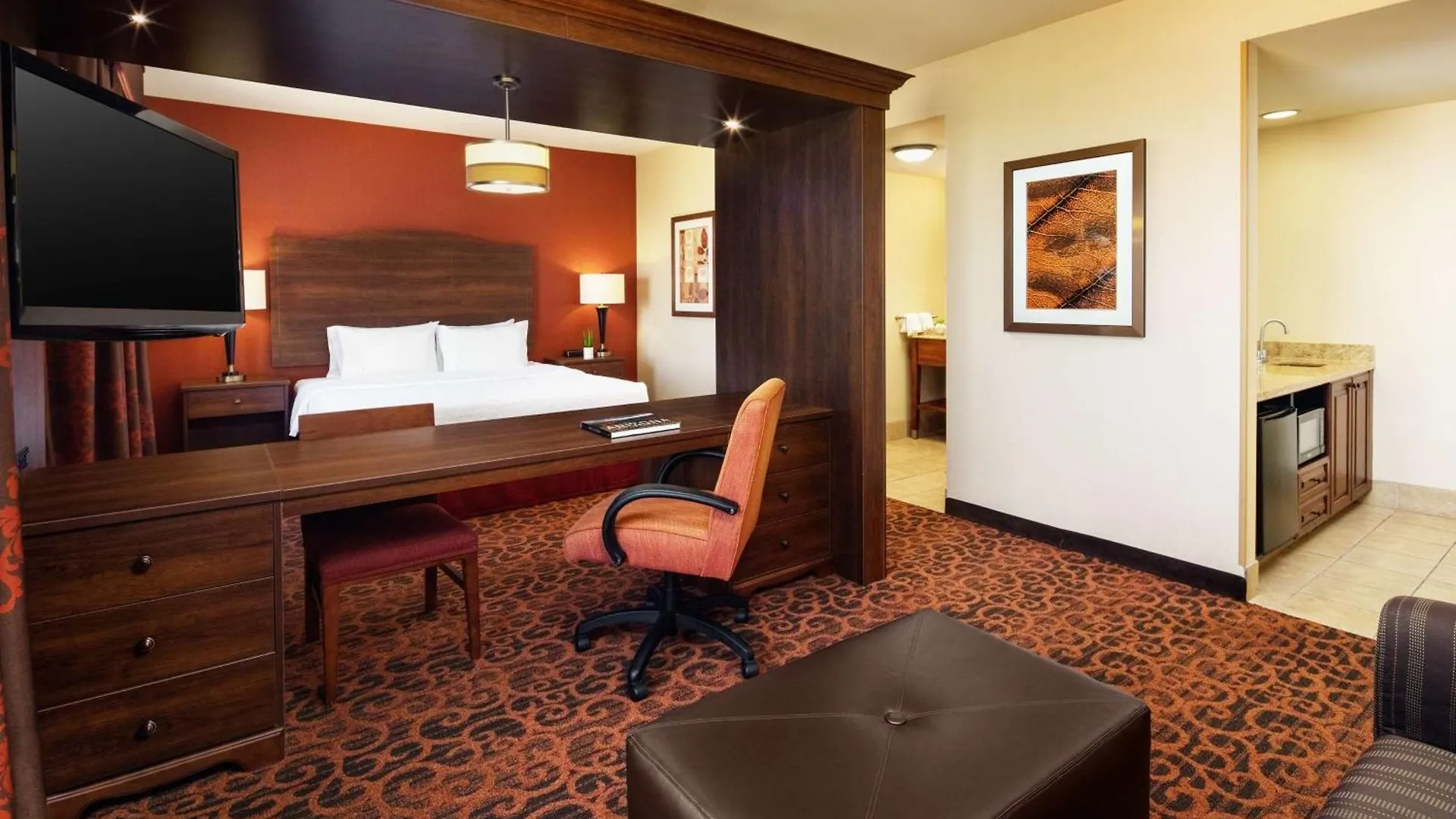 Hampton Inn & Suites Scottsdale At Talking Stick Hotel