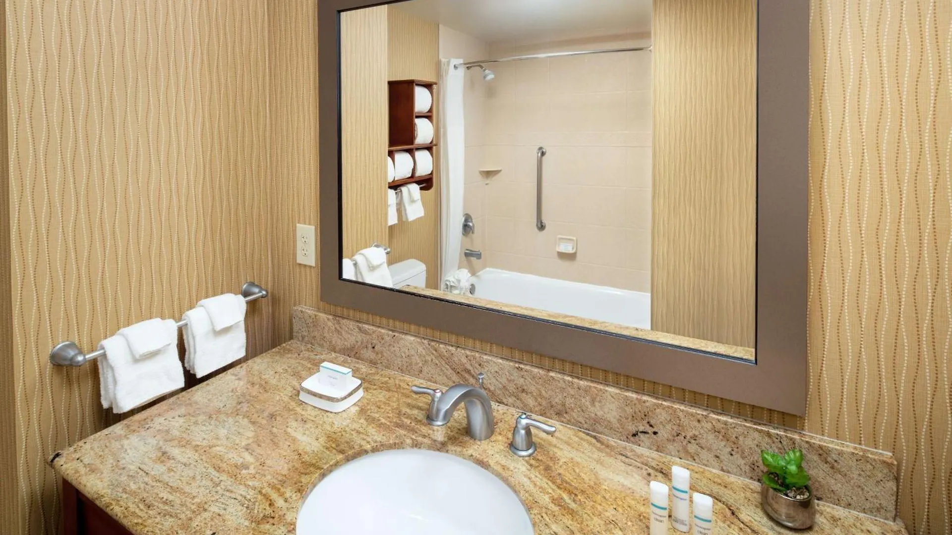 Hotel Hampton Inn & Suites Scottsdale At Talking Stick